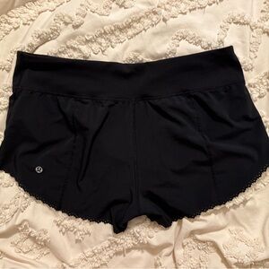 lululemon laser cut scalloped shorts